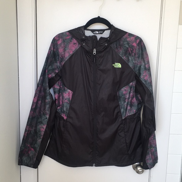 The North Face Jackets & Blazers - 🤍 The North Face Windwall lightweight jacket